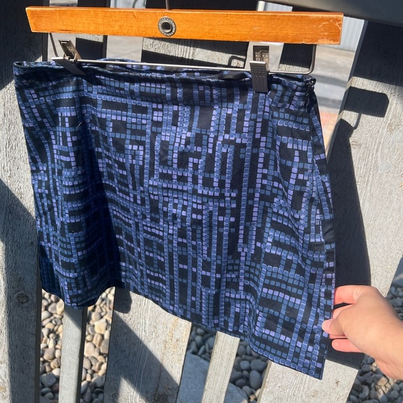 Express Dresses & Skirts - Size 5/6 Express mini‎ skirt purple/blue patterned